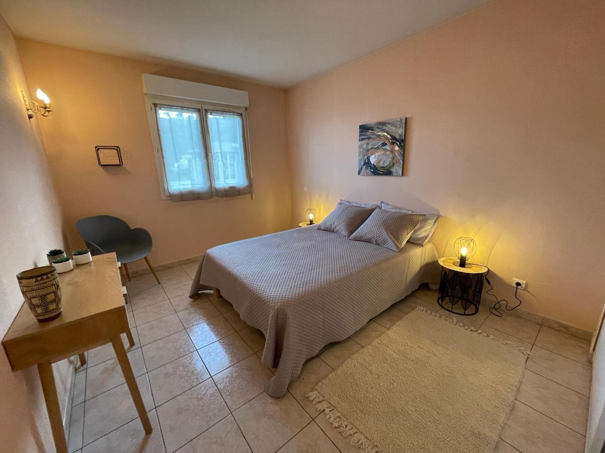 Grand T2 Proche Centre Ville, Vue Mer Et Montagne Bastia  Kültér fotó