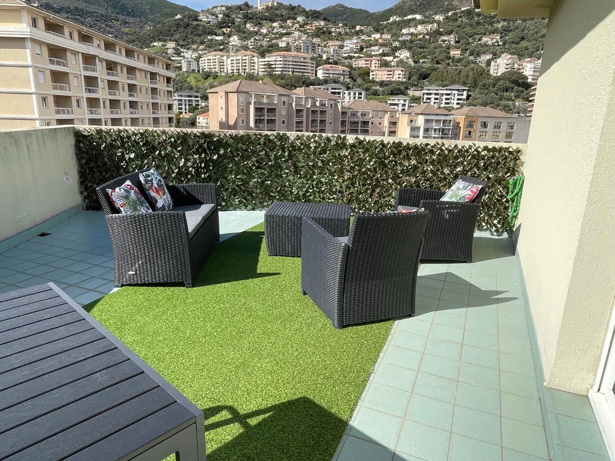 Grand T2 Proche Centre Ville, Vue Mer Et Montagne Bastia  Kültér fotó